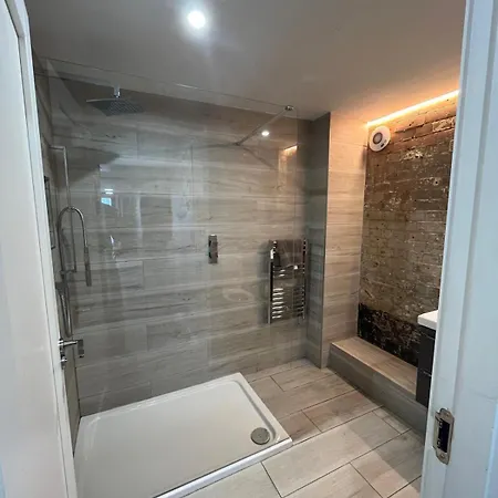 Daire The Captains Wheel Skerries